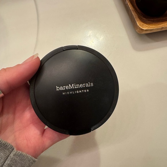 Bare minerals highlighter - Picture 1 of 3